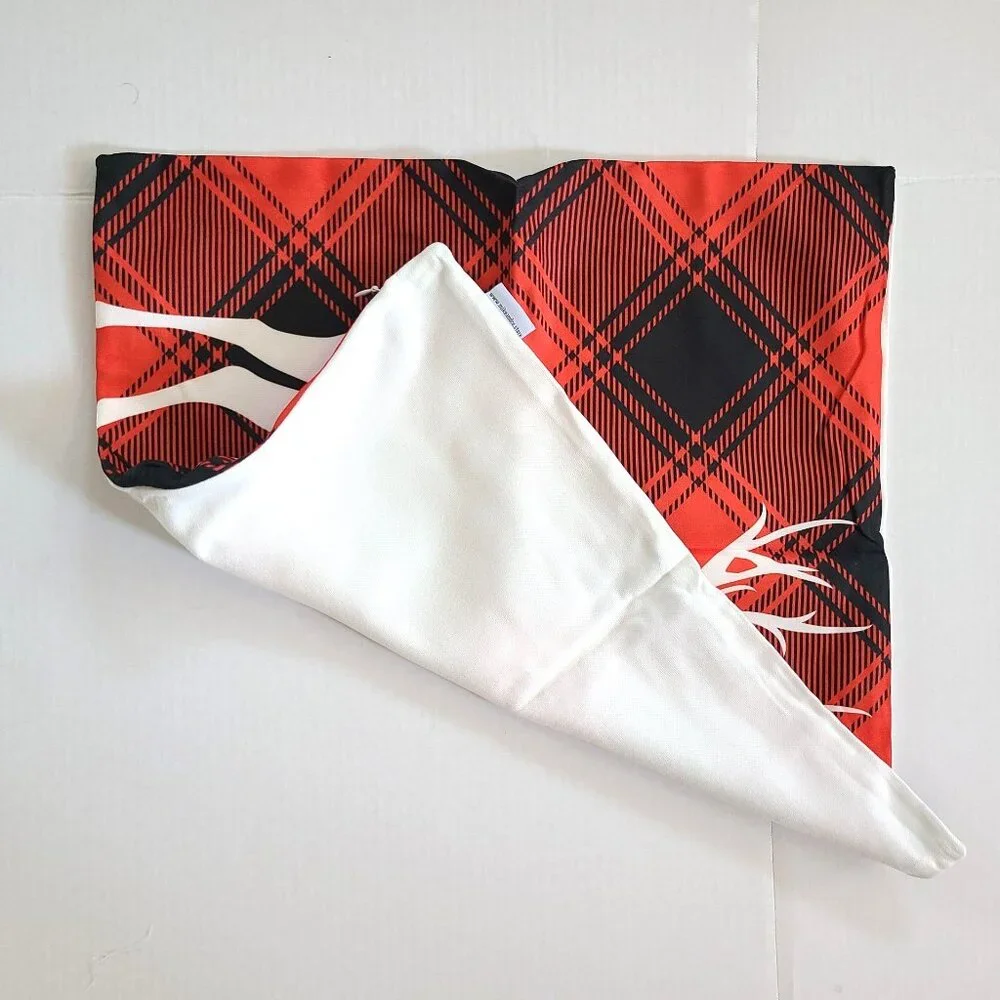 Christmas Decorative Throw Pillow Set of 4 Square 18 in. x 18 in.
